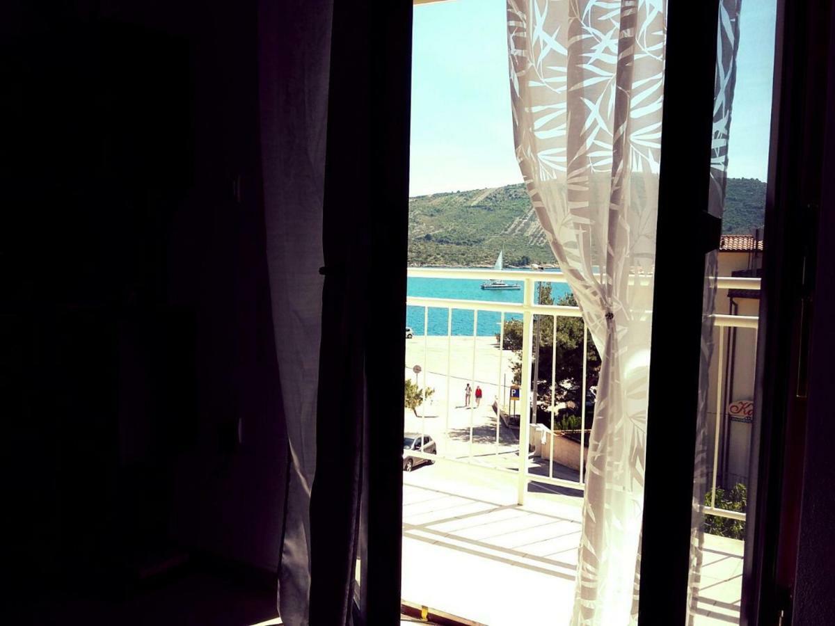 Apartment By The Beach Primošten المظهر الخارجي الصورة
